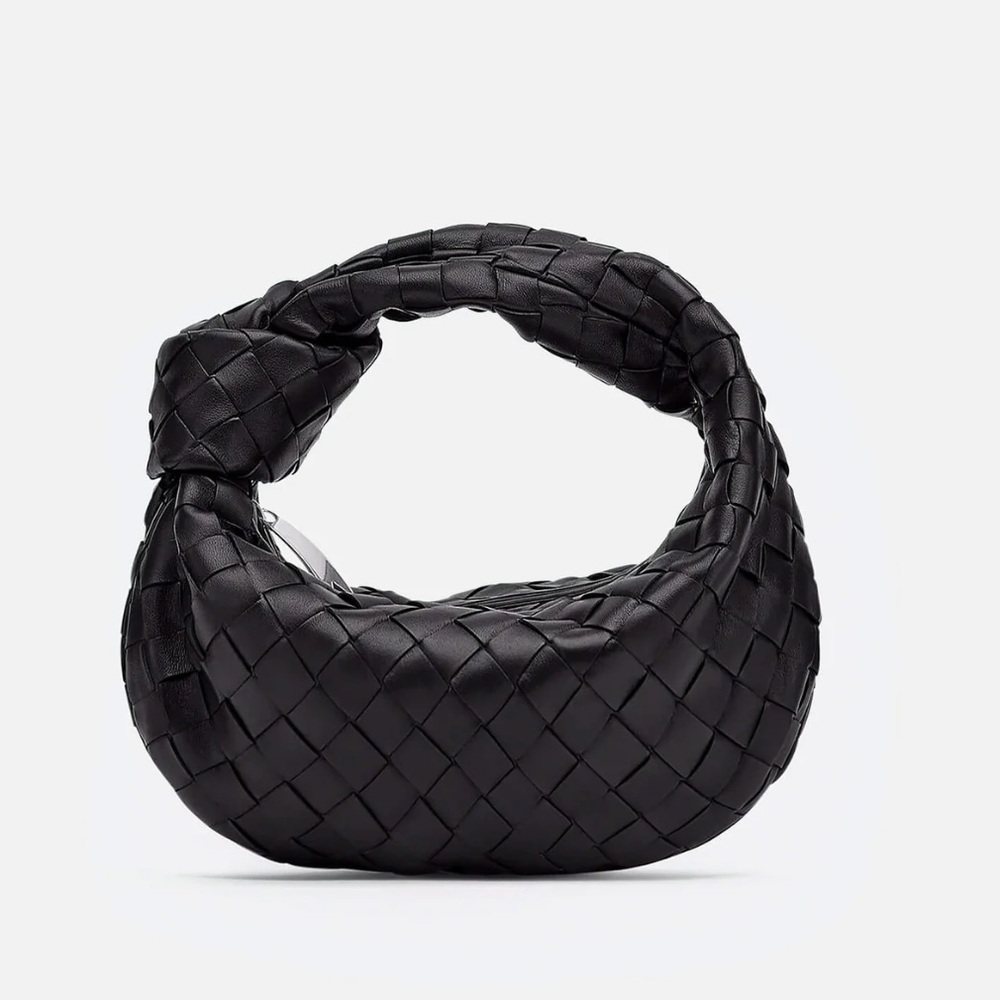 Jodie inspired knot bag